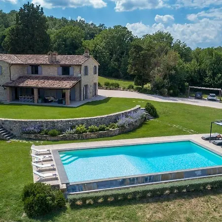 Villa Le Fontane 12, Emma