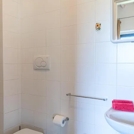 Le Fontane 12, Emma *