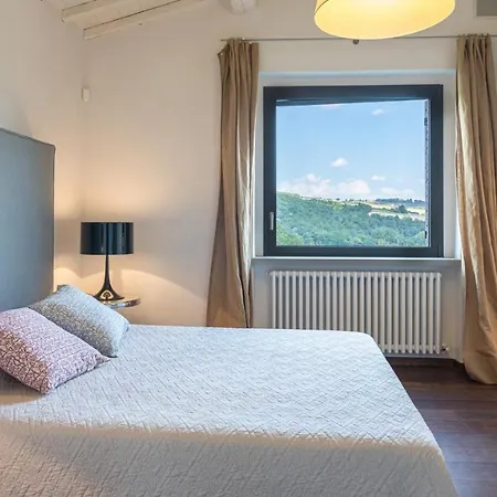 Le Fontane 12, Emma *