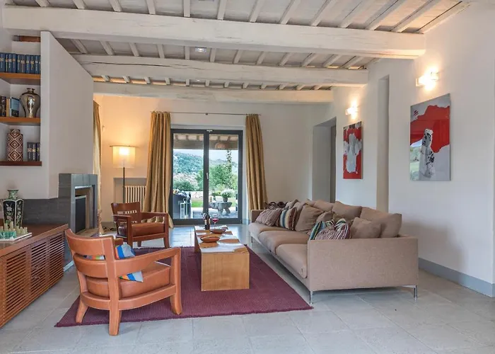 Le Fontane 12, Emma * Todi